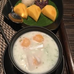 RUEN URAI FINE THAI CUISINE User Photo