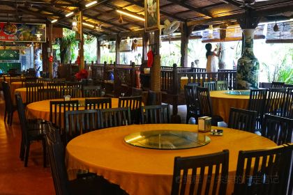 Fish Farm Restaurant & Resort