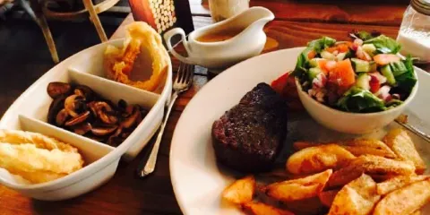 Bistro at the Pocket