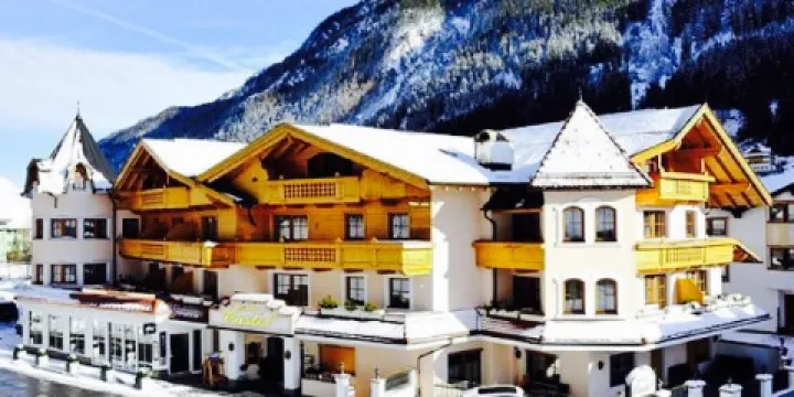 Castello Bar & Bistro