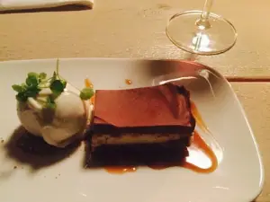 Wine & Dine