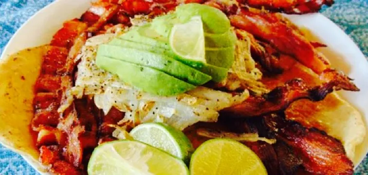 Marinas Restaurant and Bar