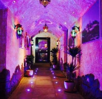 Desert's Rose Restaurant
