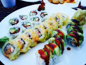 Yuno Sushi & Asian Cuisine