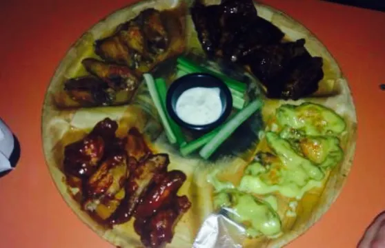 Roll Wings Restaurant