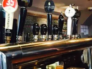 La Société - Microbrasserie & Resto