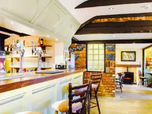 Poachers Country Hotel Restaurant