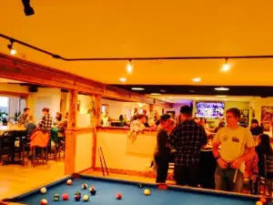Snowpack Taproom & Pizzeria