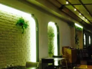Ala Cafe&Bistro