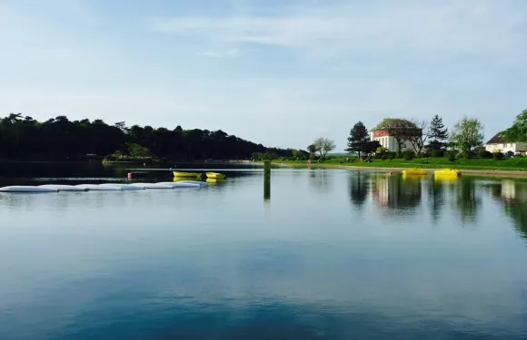 Lake View Restaurant