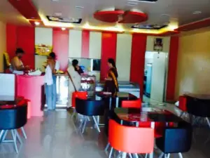 Kanchana Ice Cafe