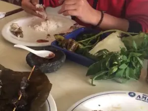 Liwet Pak Asep Stroberi