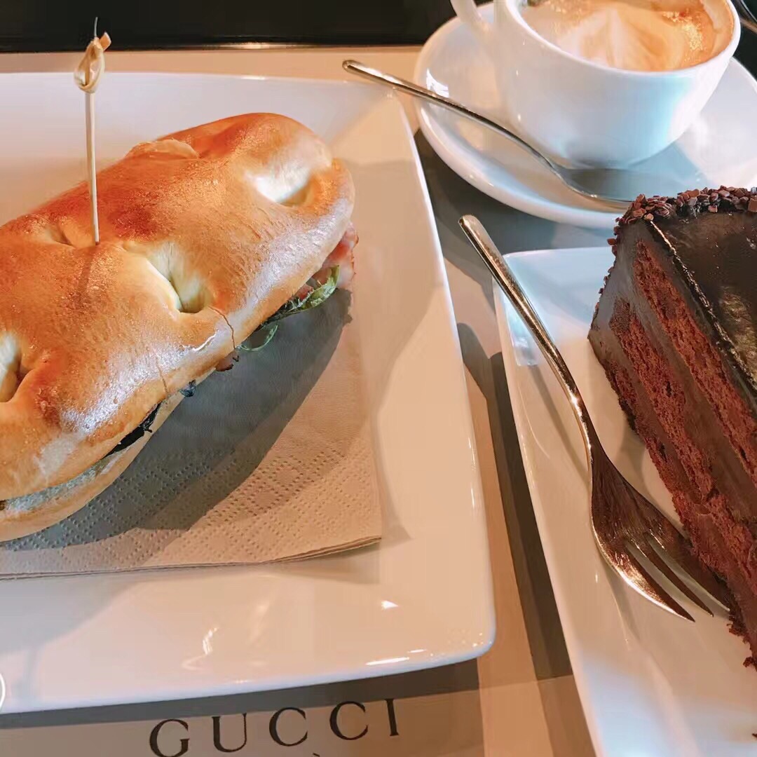 Gucci Cafe restaurants addresses phone numbers photos real