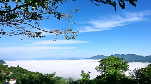 塔雲山