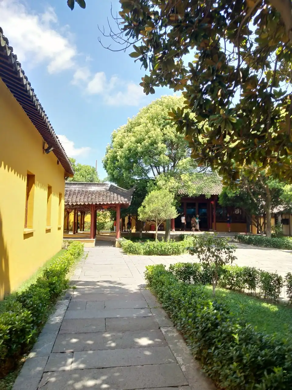 Huguo Grain Official Temple