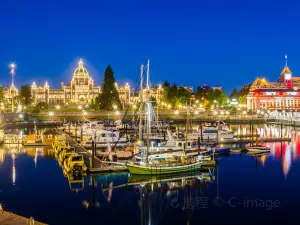 Inner-Harbour Pathway