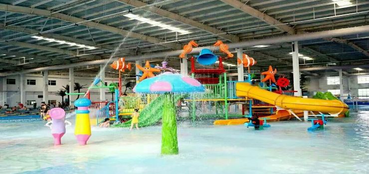 Huanlechengwenquan Water Park