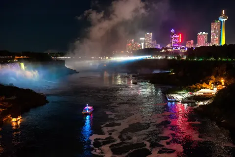 Niagara City Cruises