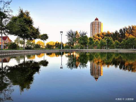 Yanjiang Park
