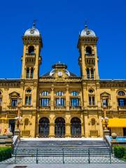 Ayuntamiento (City Hall)