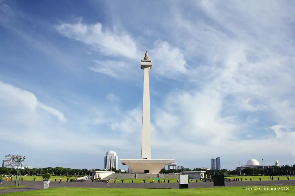 3_National Monument