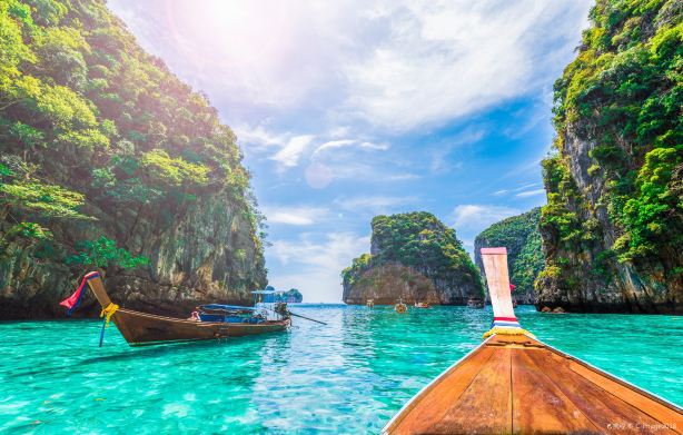 Loh Samah Bay