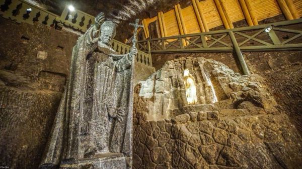 Wieliczka Salt Mine