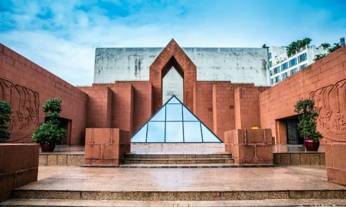 Nanyue King Museum-The Site of King's Tomb