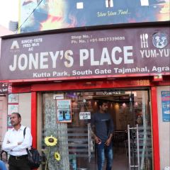 Joney's Place User Photo