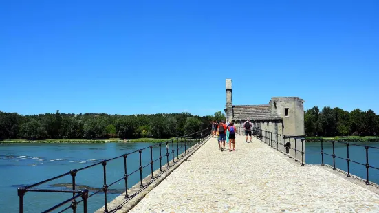 Pont Saint-Benezet (Pont d'Avignon)