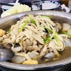 JIN YING BAO ZHUANG 여행 사진