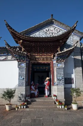 Hotel a Kaiyuan con trasporto da e per l'aeroporto