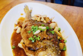 老古树餐厅(历史景点店) User Photo