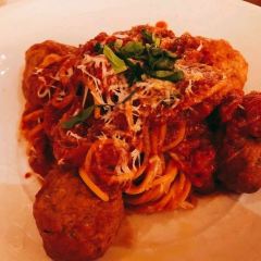 Wolfgang Puck Bar & Grill User Photo