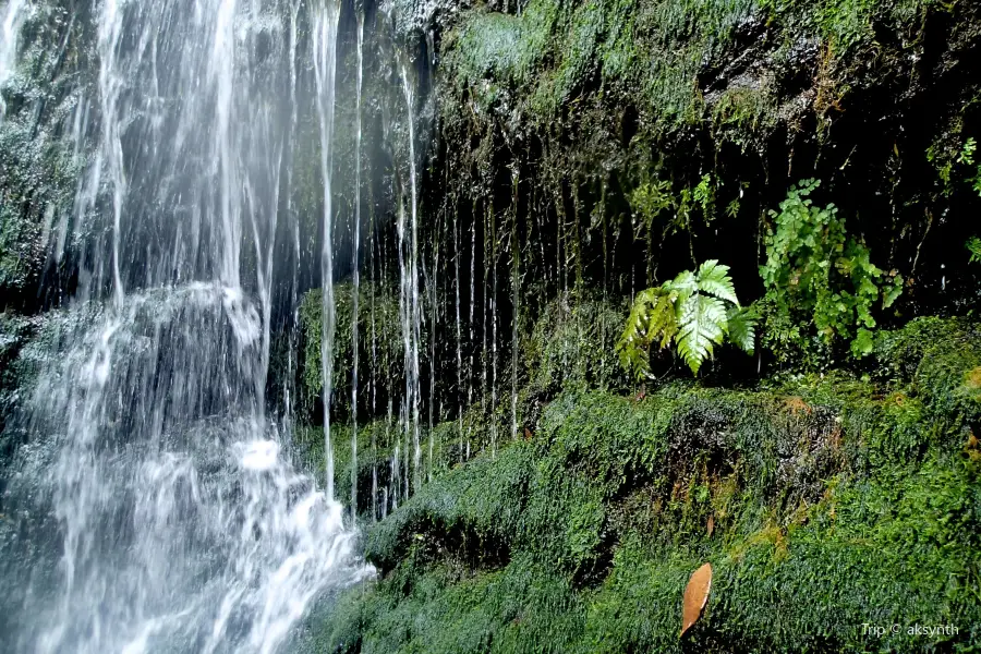 Lulumahu Falls