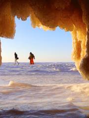 Apostle Islands National Lakeshore Ice Caves