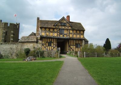 Stokesay Castle