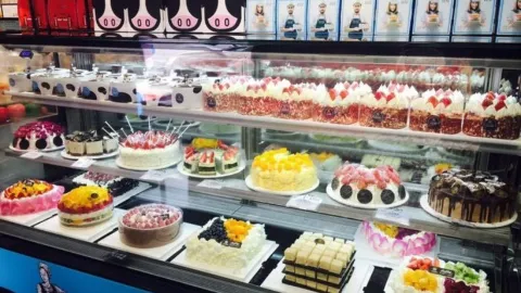 喜乐之吻面包生日蛋糕(育才学校店) in Linghai