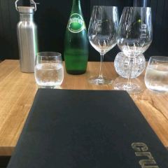 CRU Bar & Cellar ảnh của người dùng