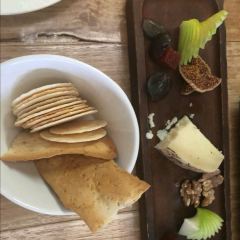 CRU Bar & Cellar ảnh của người dùng