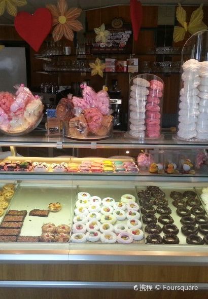 Cafe Anton Confectionery | Cakes & Cookies