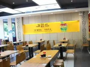 宝林牛肉炒面片(光明店)