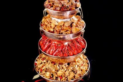 九里海鲜小馆(沃尔玛店)