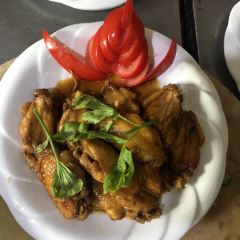 半月里畲家土菜馆 User Photo