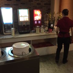 BAI WEI SHI FU User Photo