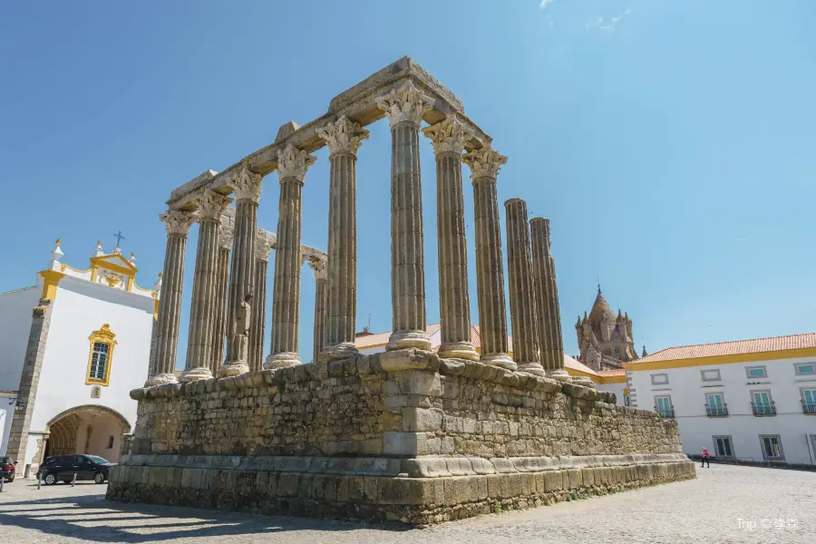 Tempio romano di Évora