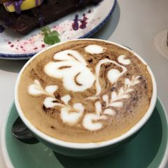 Operator 25張用戶圖片