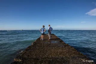 Hiking along the side practical tips for Diamond Head Hawaii