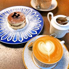 HERMES CAFÉ MADANG User Photo