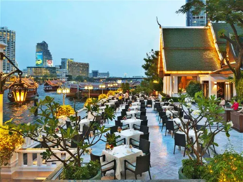 Satisfy Your Stomach When Traveling: Recommended Restaurants in Bangkok